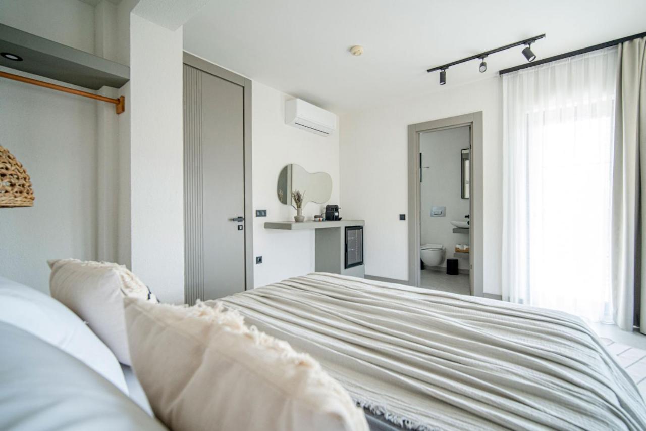 Derin Alacati (Adults Only) Εξωτερικό φωτογραφία